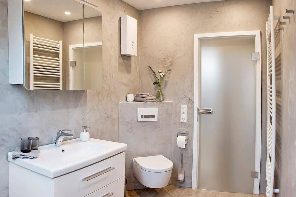 Ganze Wohnung, Ferienwohnung/App. für 3 Gäste mit 74m² in Höhr-Grenzhausen in Höhr-Grenzhausen, Westerwald