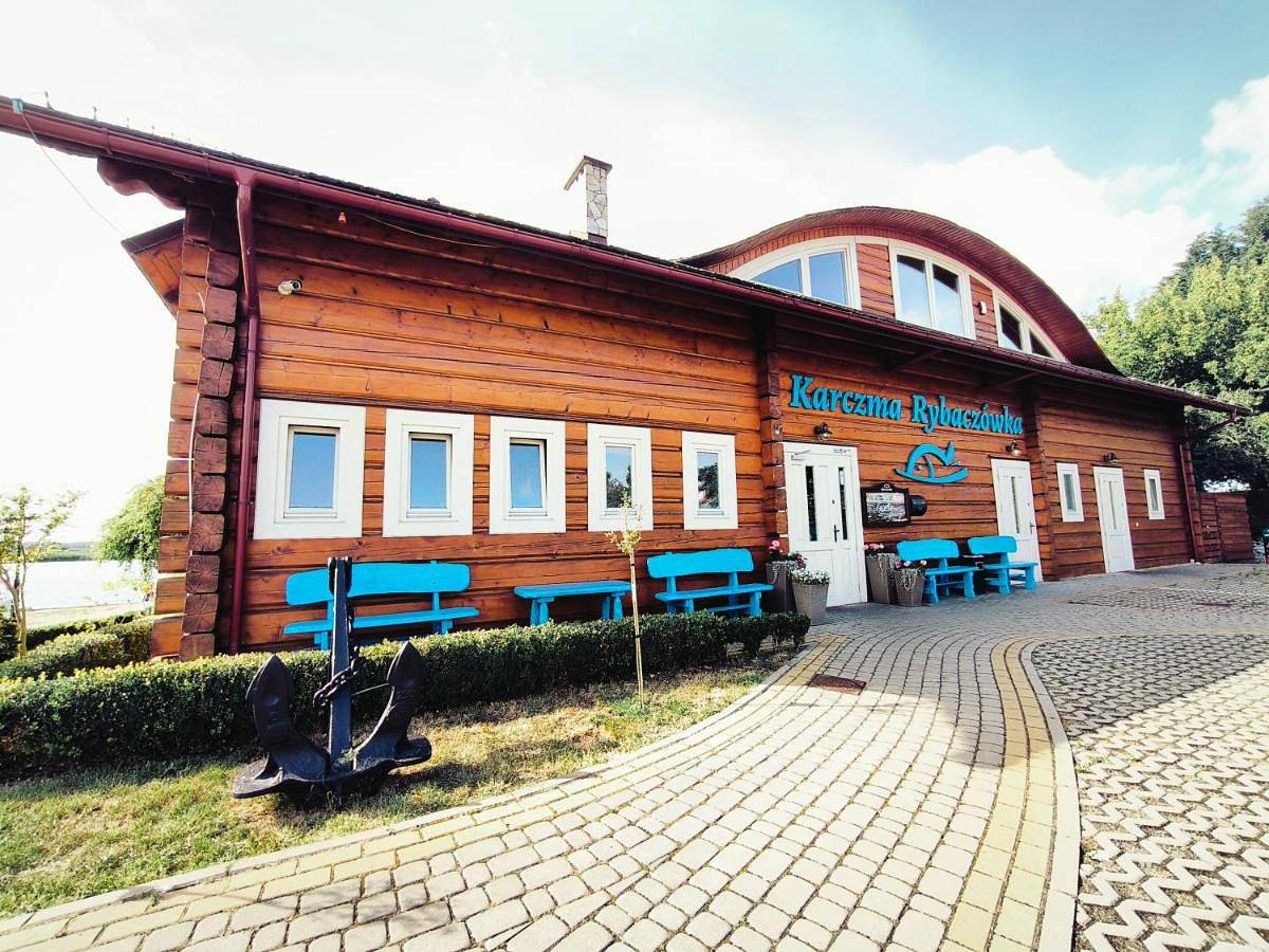 Karczma Rybna Rybaczówka Marina B&B in Świnoujście, Zalew Szczeciński