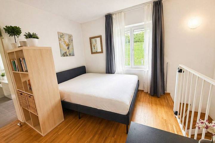 Familienfreundliche Ferienwohnung mit Seesicht in Meggen in Meggen, Vierwaldstättersee