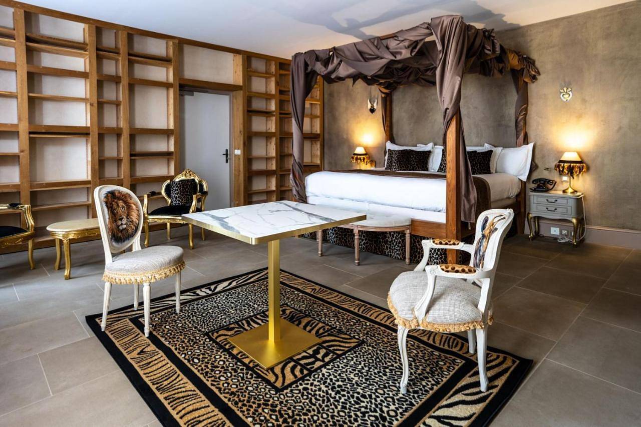 Le Clos Violette et Le 11 D'Aglaé - Appart' Hôtel de Charme Design de Luxe in L'Isle-sur-la-Sorgue, Vaucluse