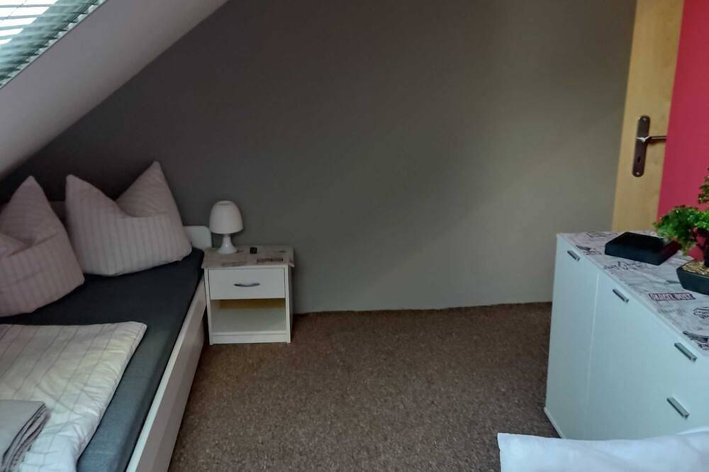 Ganze Wohnung, Ferienwohnung Bossmann - Ferienwohnung Zum Eichenblick in Groß Kelle, Müritz