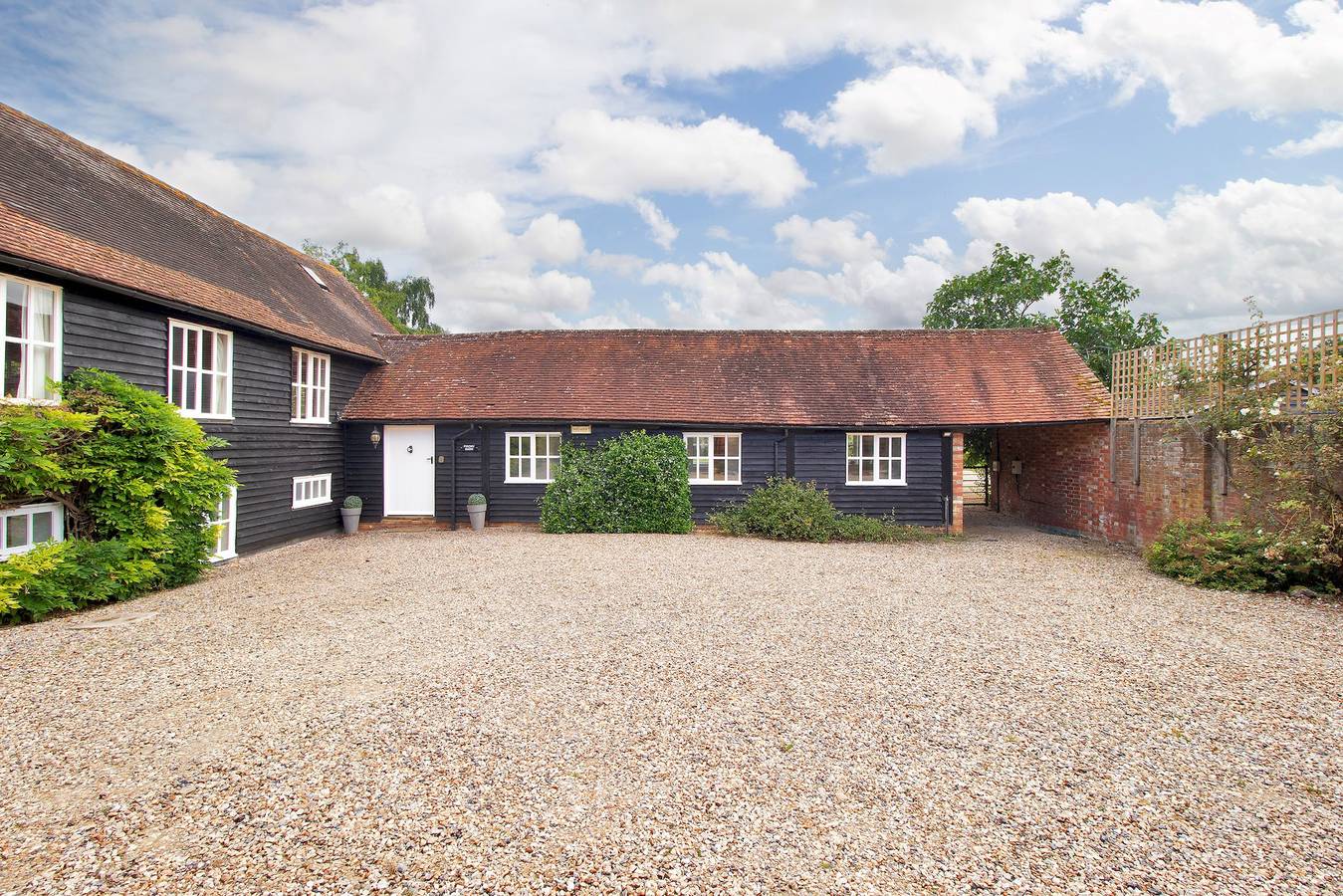 Pass the Keys | Beautiful rural barn in Leigh (Kent), Kent