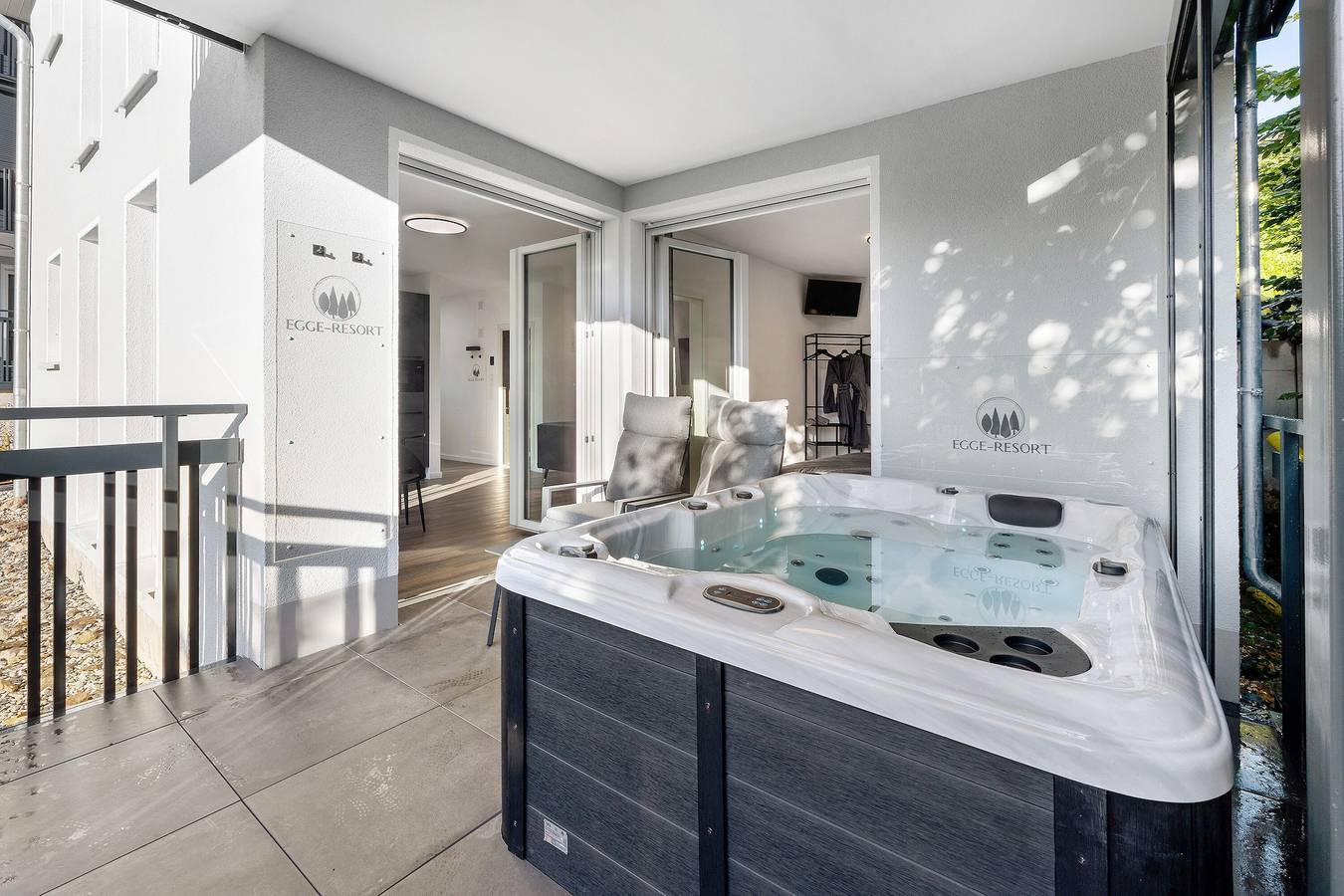 Entire apartment, Apartment "Egge Resort 7a" with Balcony, Whirlpool and Sauna in Altenbeken, Teutoburg Forest