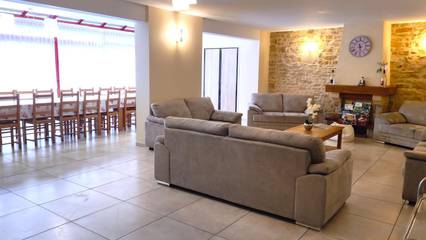 Gîte pour 21 Personnes dans Douzy, Ardennes, Photo 3