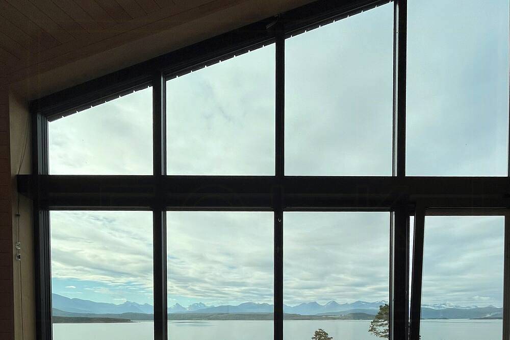 Architektgezeichnete Hütte mit Aussicht in Molde in Molde, Nördliches Fjordnorwegen