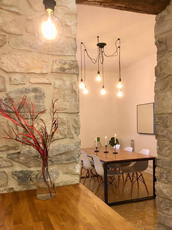 Apartamento entero, Apartment in Tárrega, Costers del Segre