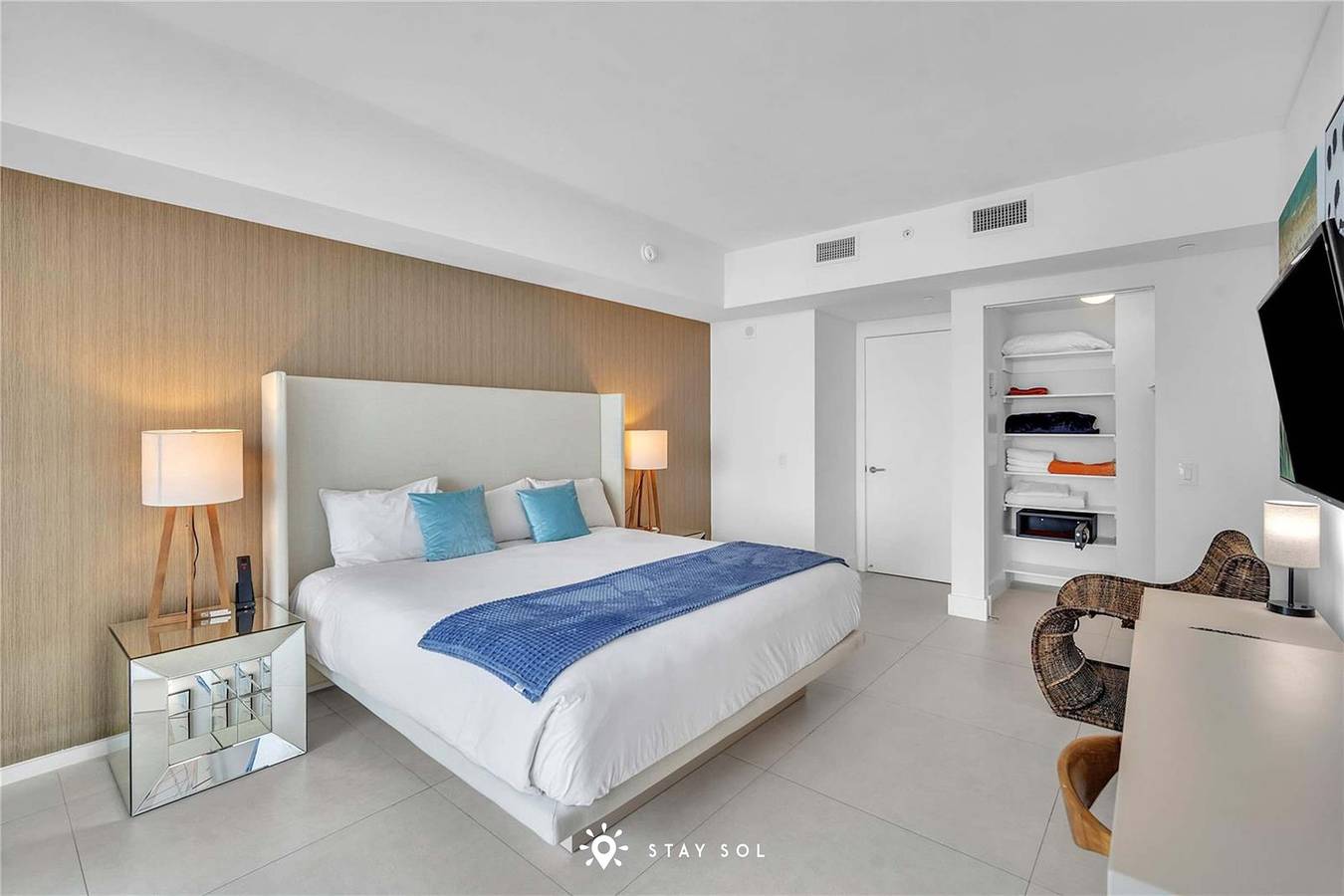 Apartamento entero, Stylish Apt - Beach View - Resort Access in Hollywood Beach (FL), Hallandale Beach