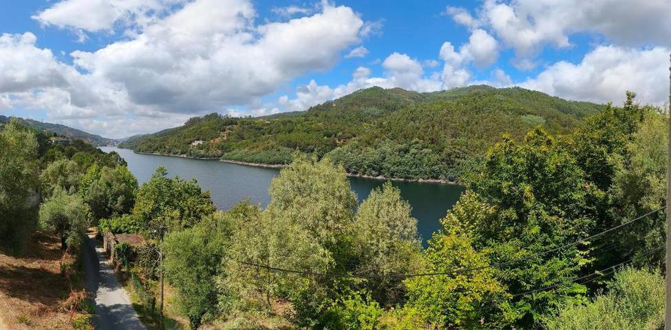Location de vacances pour 8 personnes, avec piscine ainsi que jardin et vue dans Caniçada - 2
