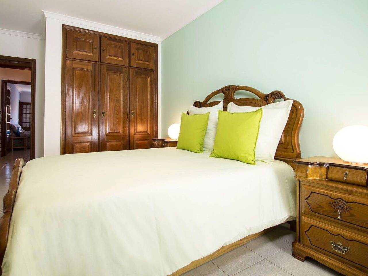 Apartamento inteiro, Haus der Scheinwerfer mit freier Garage in Praia da Barra, Gafanha da Nazaré