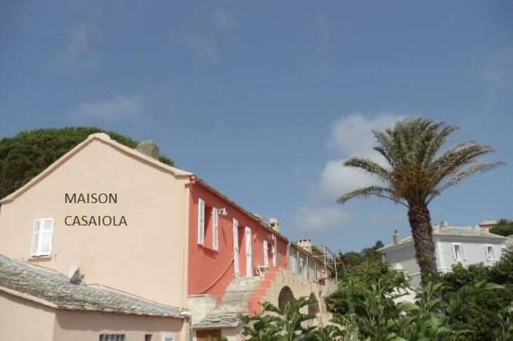 Casa vacanza per 4 persone, con balcone e giardino - 1