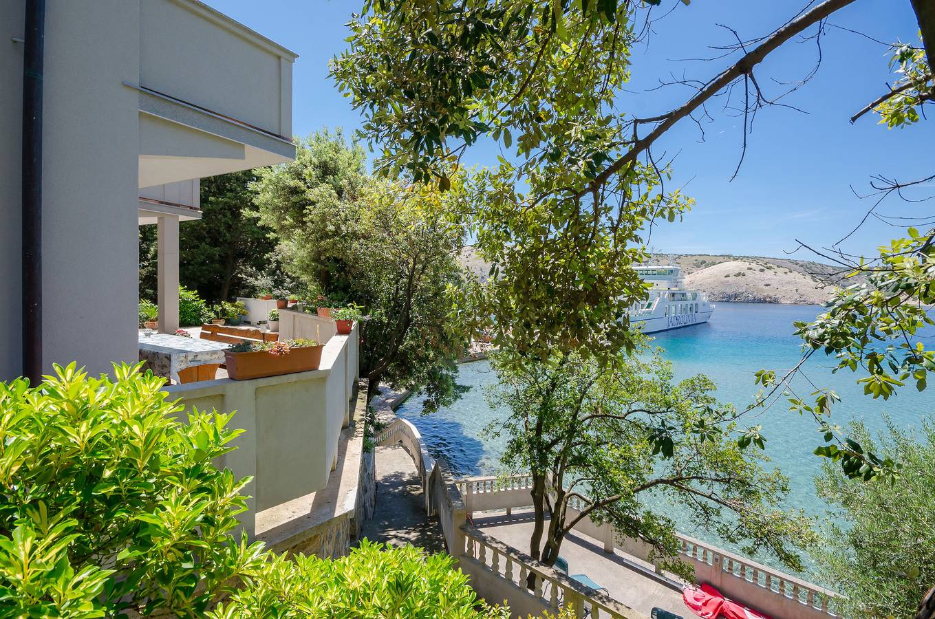 Ganze Wohnung, Apartments By the sea in Lopar in Lopar, Rab