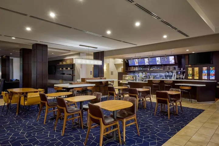 Hotel para 3 personas - 1