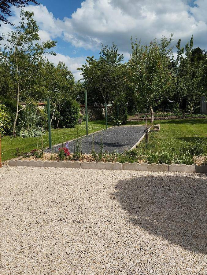 Gîte pour 3 personnes, avec terrasse ainsi que jardin et vue à Fère-en-Tardenois