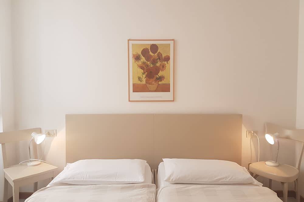 Ganze Wohnung, Geräumige Wohnung nur wenige Schritte vom Strand von Torbole entfernt in Torbole, Nago-Torbole