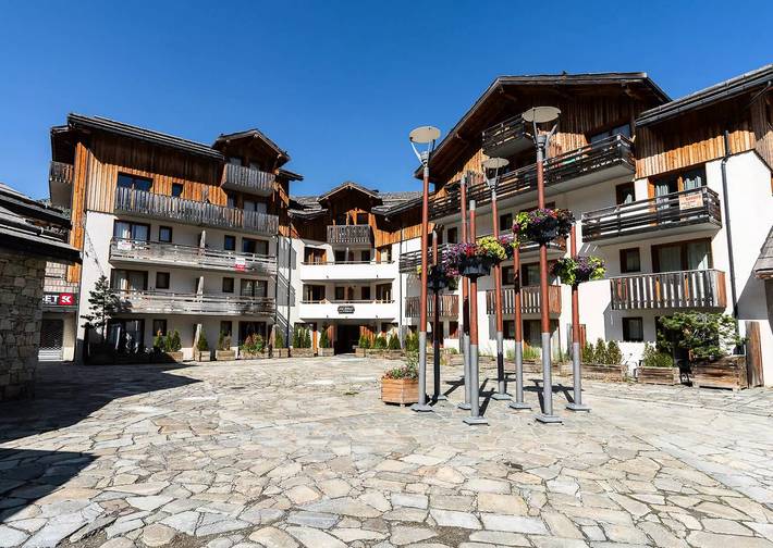 Chalet pour 6 personnes, avec Balcon et Piscine à Les Orres