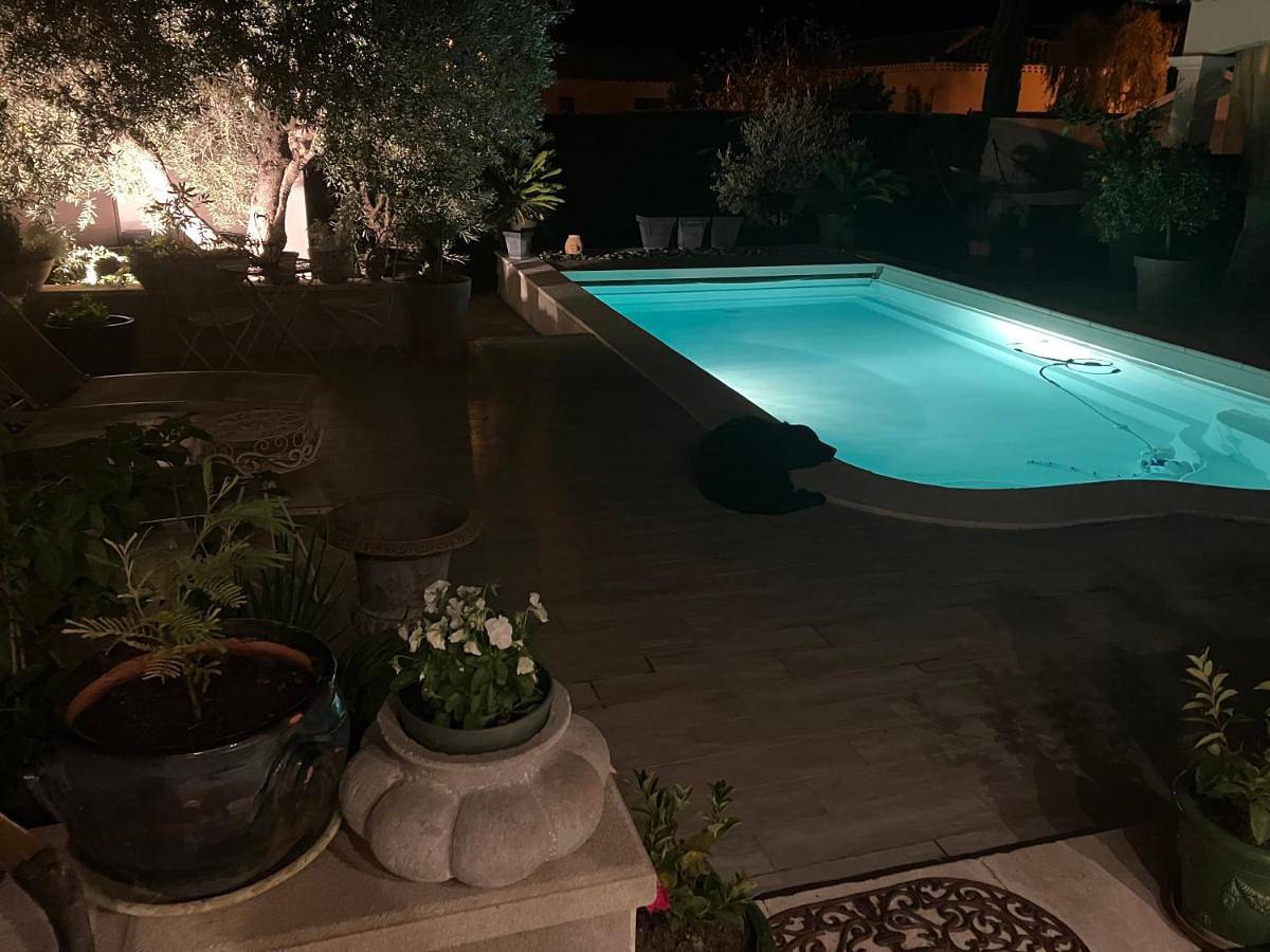 Double Room in Paradou, Région d'Arles