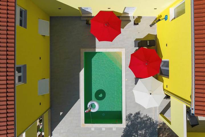 Villa pour 6 personnes, avec piscine et terrasse à Sali - 4