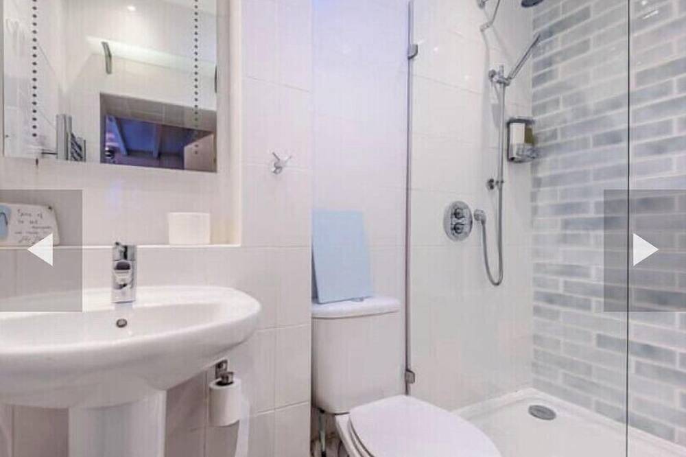 Cosy Fisherman's Cottage  in the very heart of Aberdovey -Pet Friendly in Aberdyfi, Aberdovey
