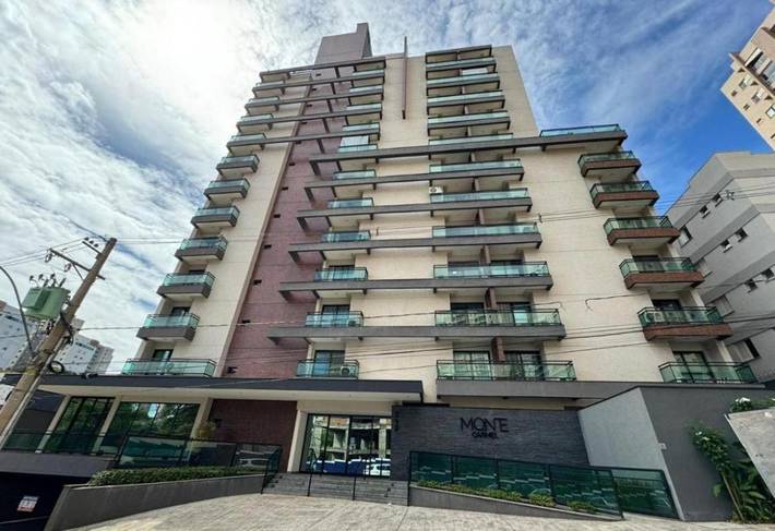 Casas e apartamentos de temporada para 3 pessoas, com piscina e balcão, com animais de estimação em Ribeirão Preto