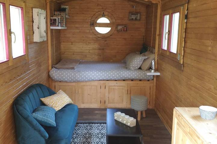 Gîte pour 2 personnes, avec piscine et jardin à Baugé-en-Anjou - 2