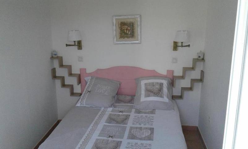 Gîte pour 5 personnes, avec vue sur le lac et vue ainsi que jardin et piscine à Marciac - 2