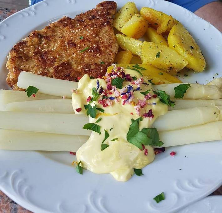 Hotel für 2 Personen, mit Terrasse und Garten sowie Ausblick in Barby - 3