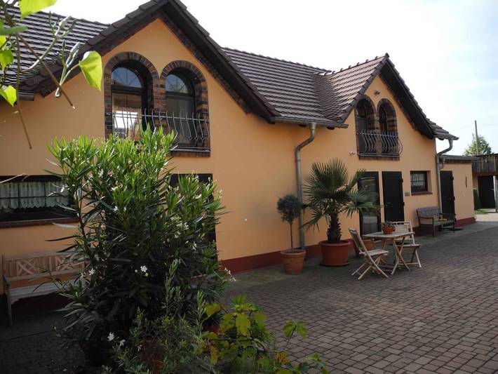 Studio für 2 Personen, mit Garten in Vetschau