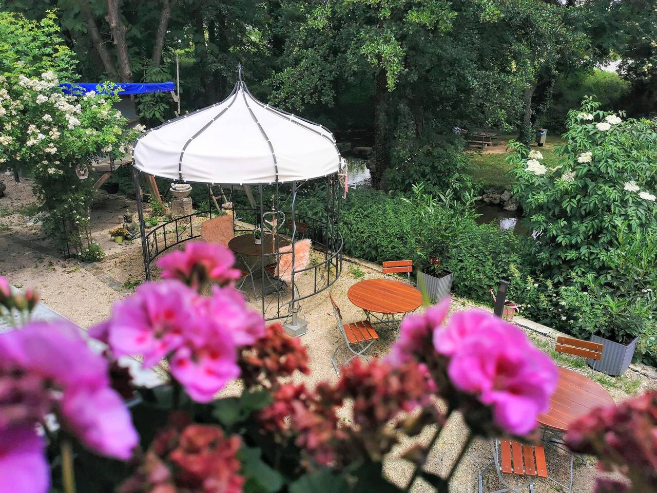 Romantisches Turmhotel zum Erasmus - Hochzeits-Suite in Kelheim, Baviera Oriental