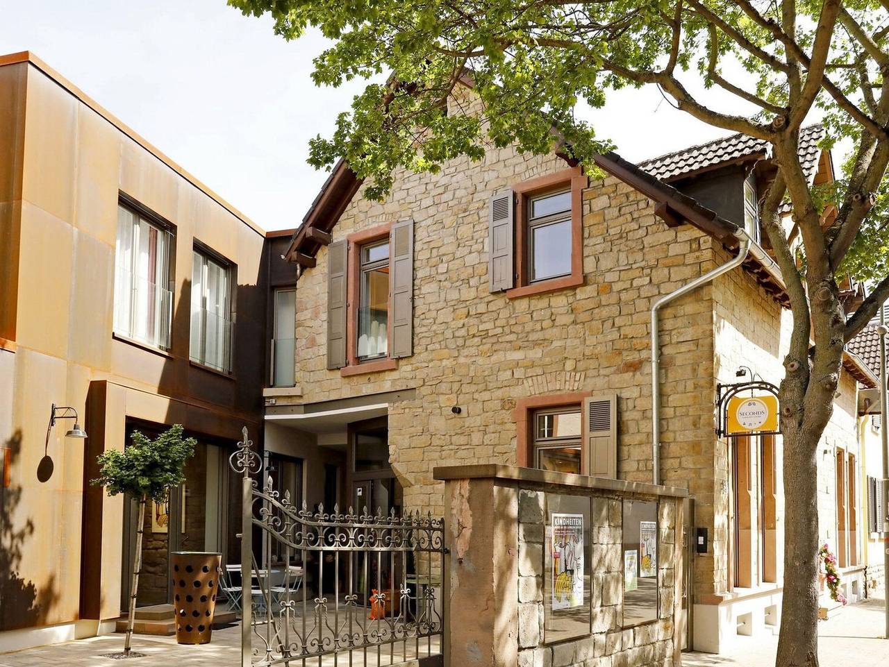 Ganze Ferienwohnung, Seconds Concept Rooms - Ferienwohnungen - Ferienwohnung "Hamburg" in Freinsheim, Pfälzer Rheinebene