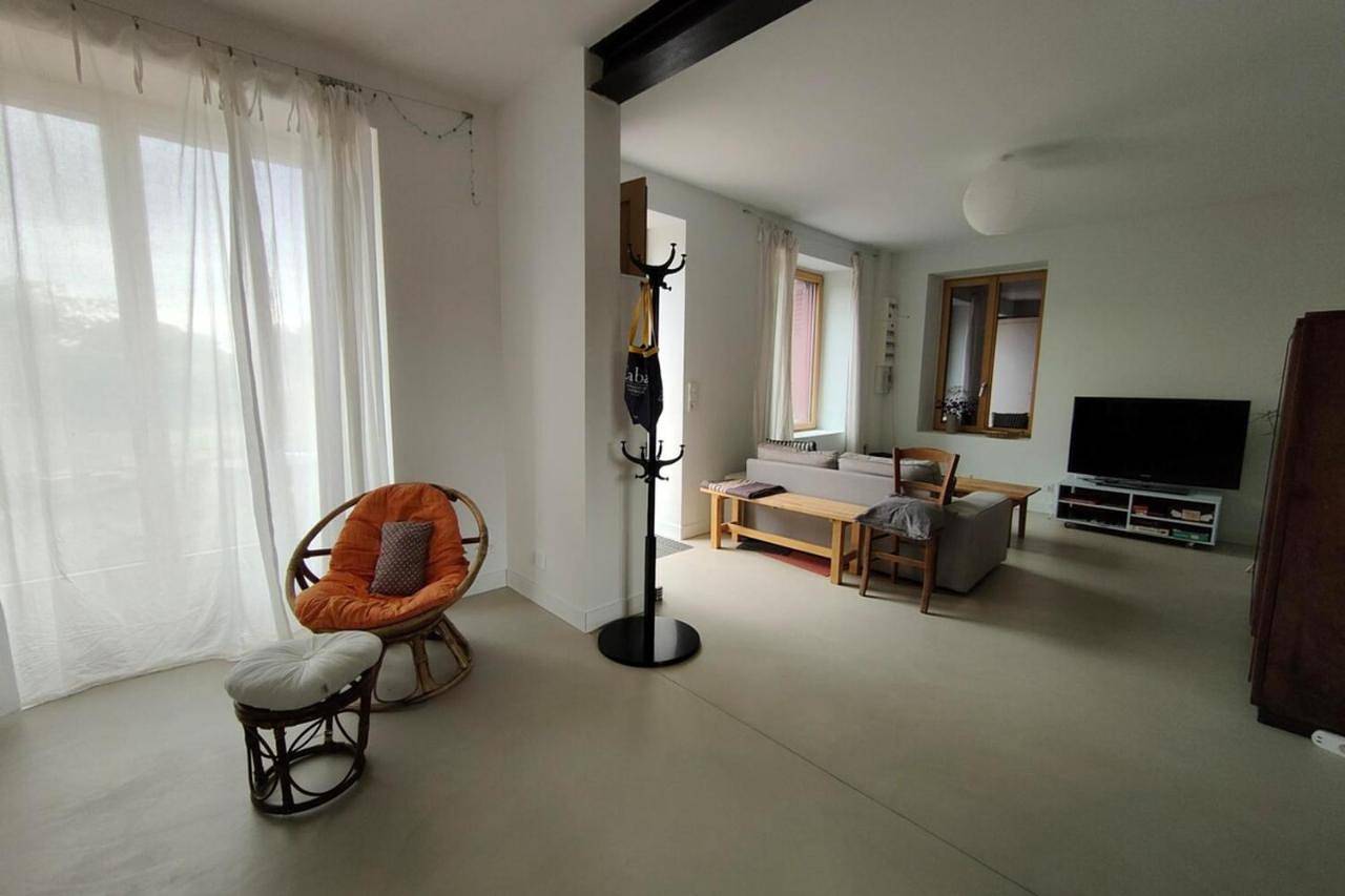 Three-Bedroom House in Thésée, Région de Romorantin-Lanthenay