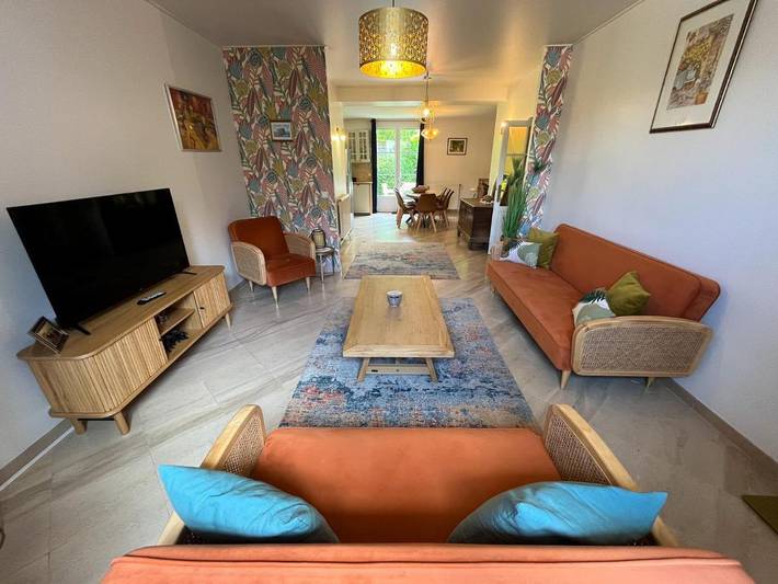 Gîte pour 6 personnes, avec jardin ainsi que vue et terrasse à Barbizon - 2