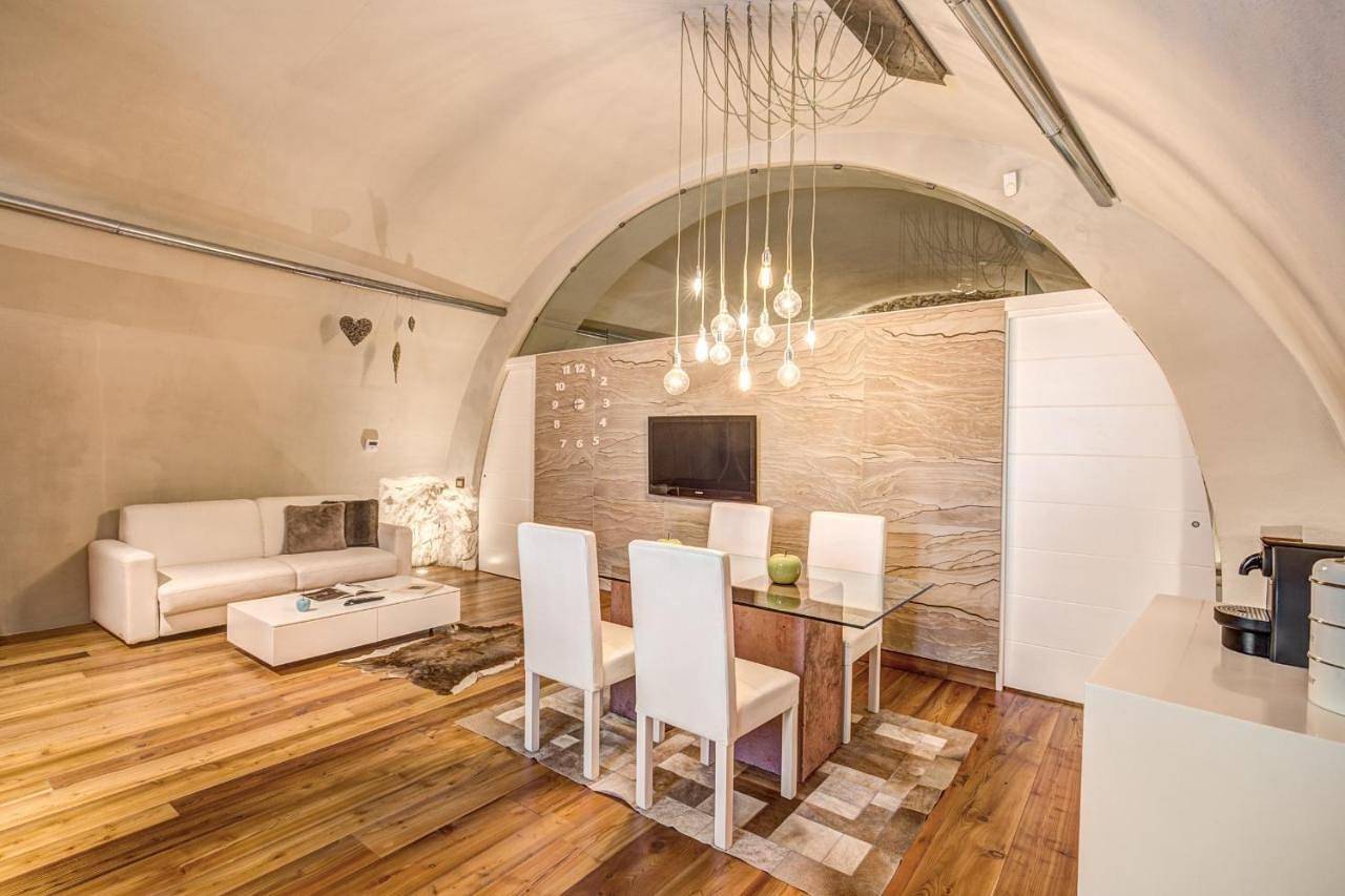 Appartamento intero, Loft Di Design Esclusivo in Rocca di Mezzo, Parco Naturale Regionale Sirente-Velino