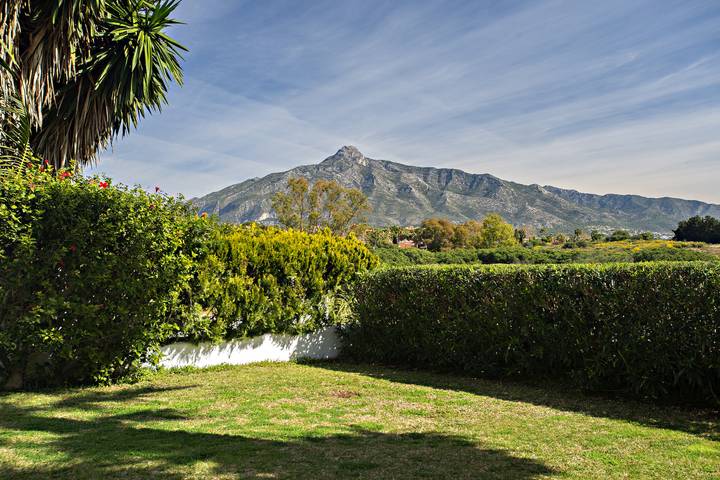 Ferienhaus für 8 Personen, mit Sauna und Garten sowie Pool und Terrasse in Marbella - 4