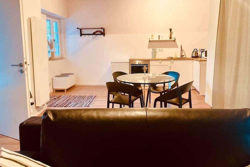 Ganze Wohnung, Odw homes - Funktionale Monteurwohnung mit Terasse in Weinheim, Kurpfalz