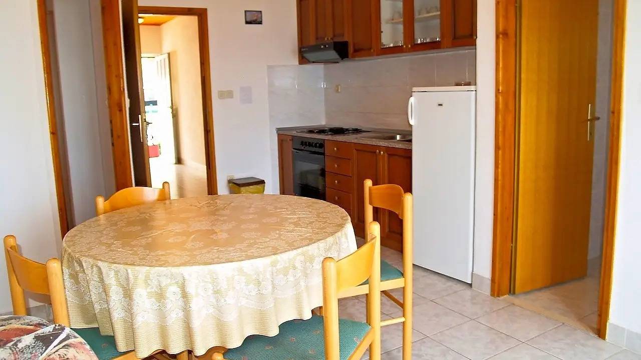 Entire holiday apartment, Ferienwohnung für 5 Personen (39 m²) in Preko in Preko, Ugljan Island