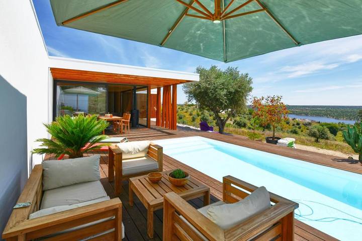 Villa para 6 pessoas, com Varanda e Jacuzzi e ainda Terraço and Jardim em Montargil
