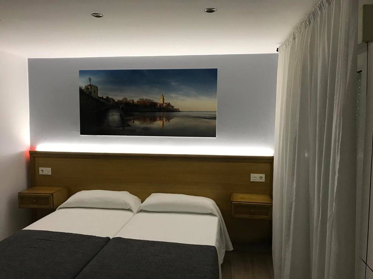 Hostal Libertad in Distrito Centro (Gijón), Gijón