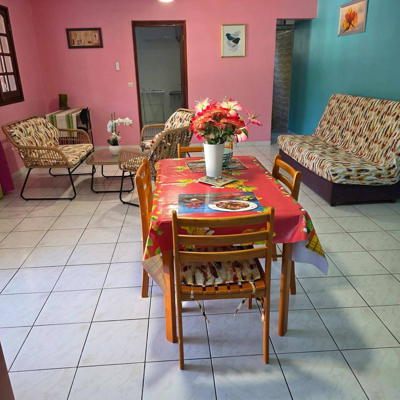 Casa encantadora en Deshaies con terraza in Deshaies, Guadalupe