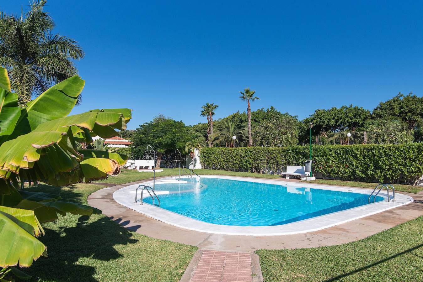 Casa de férias « La Casa Blanca » com piscina partilhada, Wi-Fi e ar condicionado in Campo Internacional, San Bartolomé de Tirajana