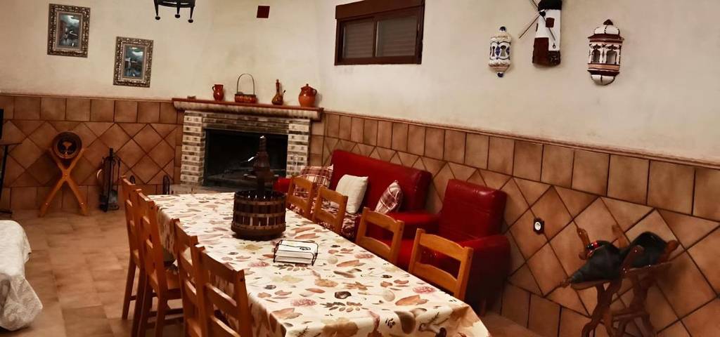 Casa rural para 2 personas, con Terraza y Jardín en San Carlos del Valle - 3