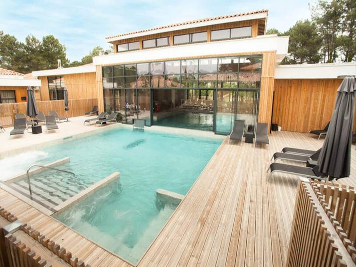 Appartement de vacances pour 2 personnes, avec sauna ainsi que terrasse et piscine, animaux acceptés à Lège-Cap-Ferret