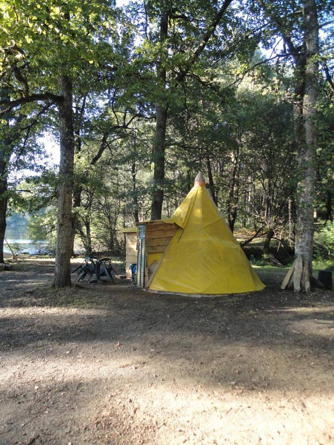 Tent in Saint-Privat (Corrèze), Région de Tulle