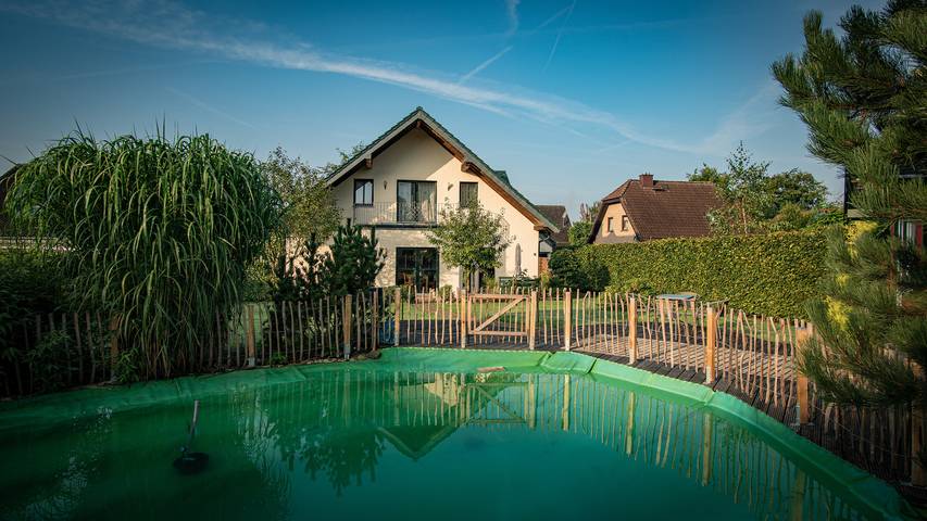 Ferienhaus für 8 Personen, mit Balkon und Terrasse sowie Garten und Sauna in Monschau