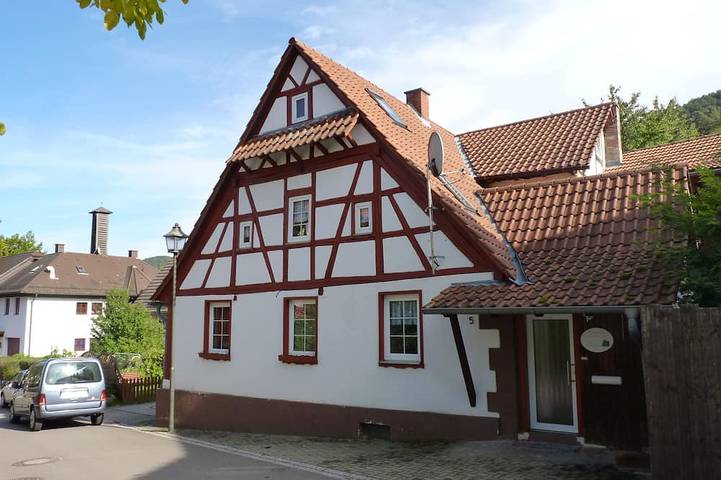 Ferienhaus für 6 Personen, mit Garten in Nothweiler