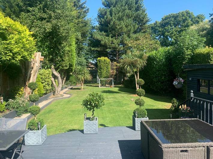 Holiday rental for 6 people, with Terrace and Garden as well as View in Sevenoaks