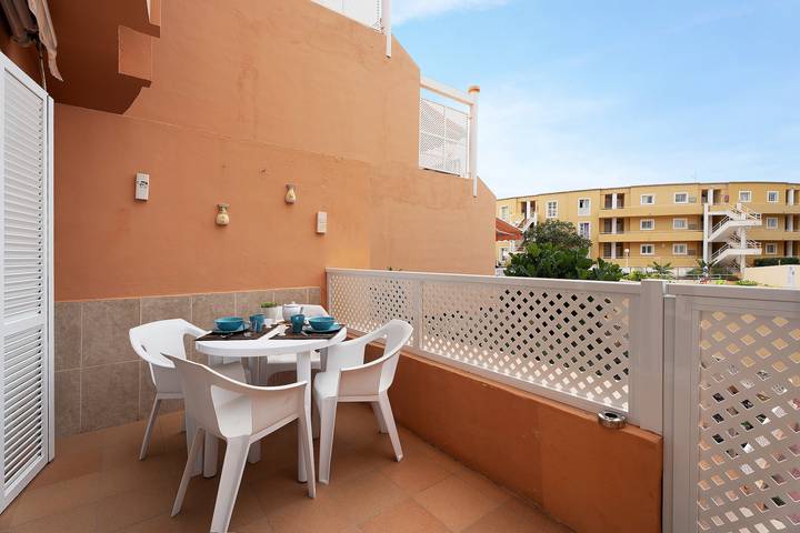 Gîte pour 2 personnes, avec bassin pour enfant à Costa Adeje - 2