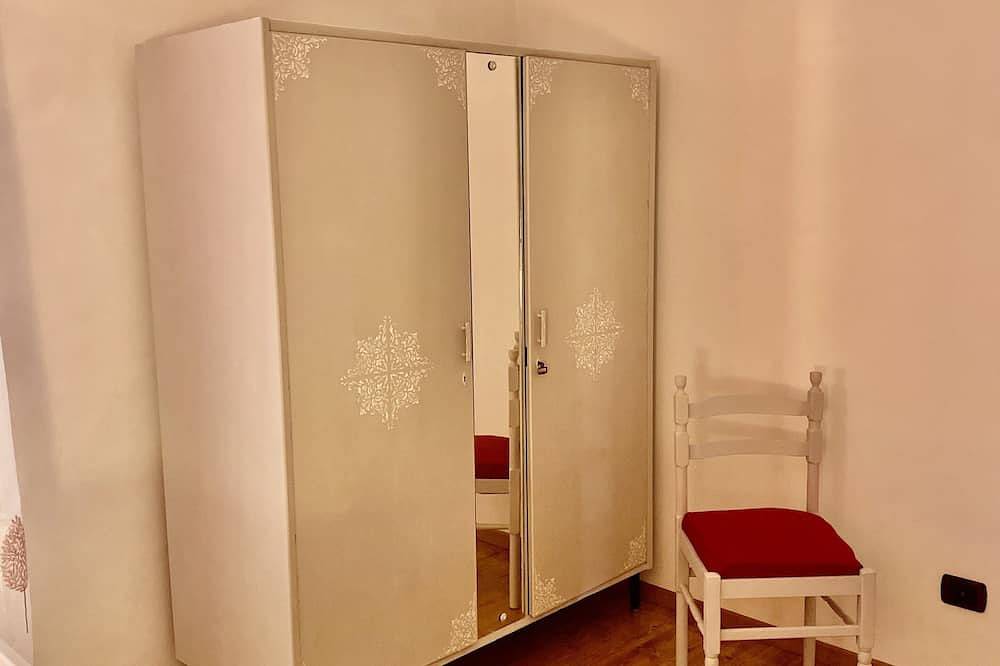 Ganze Wohnung, Hübsche Wohnung nur wenige Schritte von den Varone-Wasserfällen entfernt. in Gavazzo, Tenno
