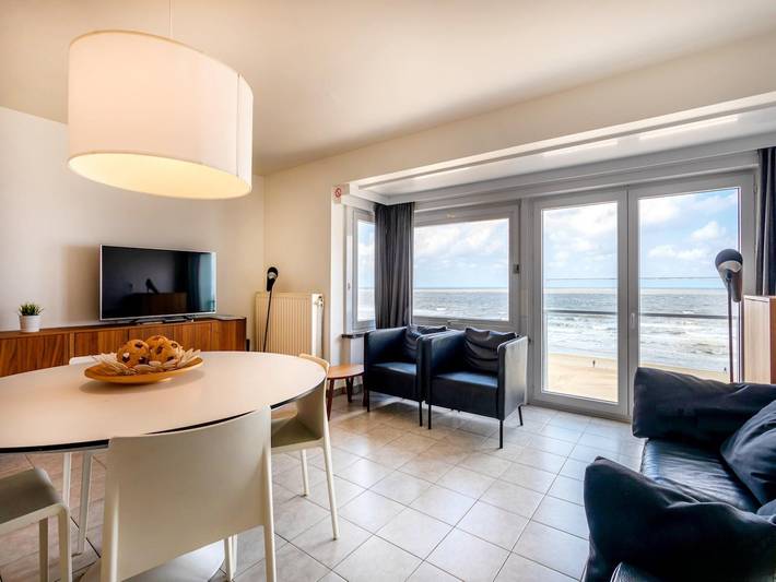 Ferienwohnung für 8 Personen, mit Balkon in Koksijde