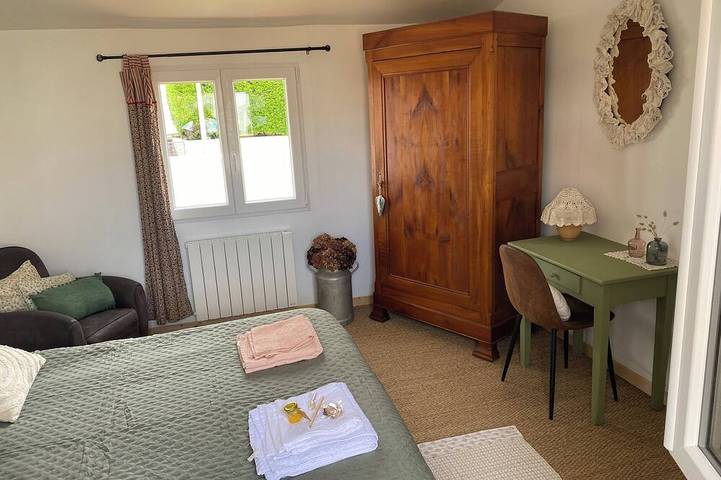 Location de vacances pour 2 personnes, avec Terrasse et Jardin à Saint-Gilles-Croix-de-Vie