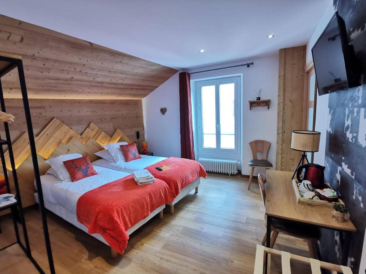 Twin Room in Beaufort (Western Alps), Beaufort (Rhône-Alpes)